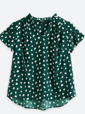 PLUS SIZE Hawthorne 41 Women's Green Polka Dot V-Neck Top